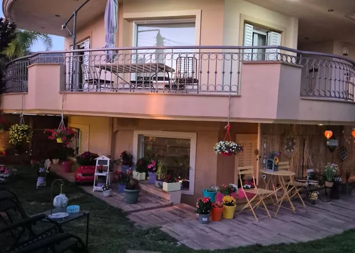 Nefelifamilyhouse With Jacuzzi