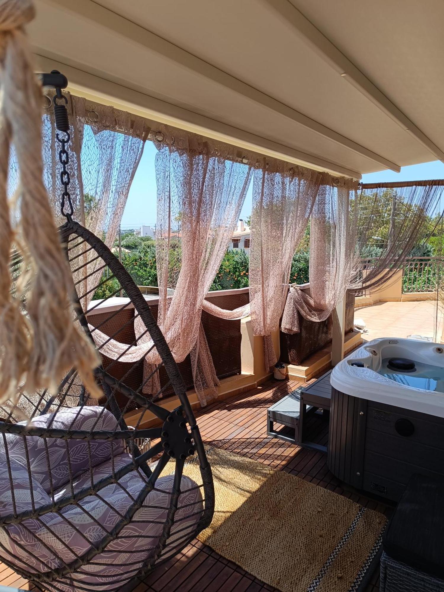 Nefelifamilyhouse With Jacuzzi