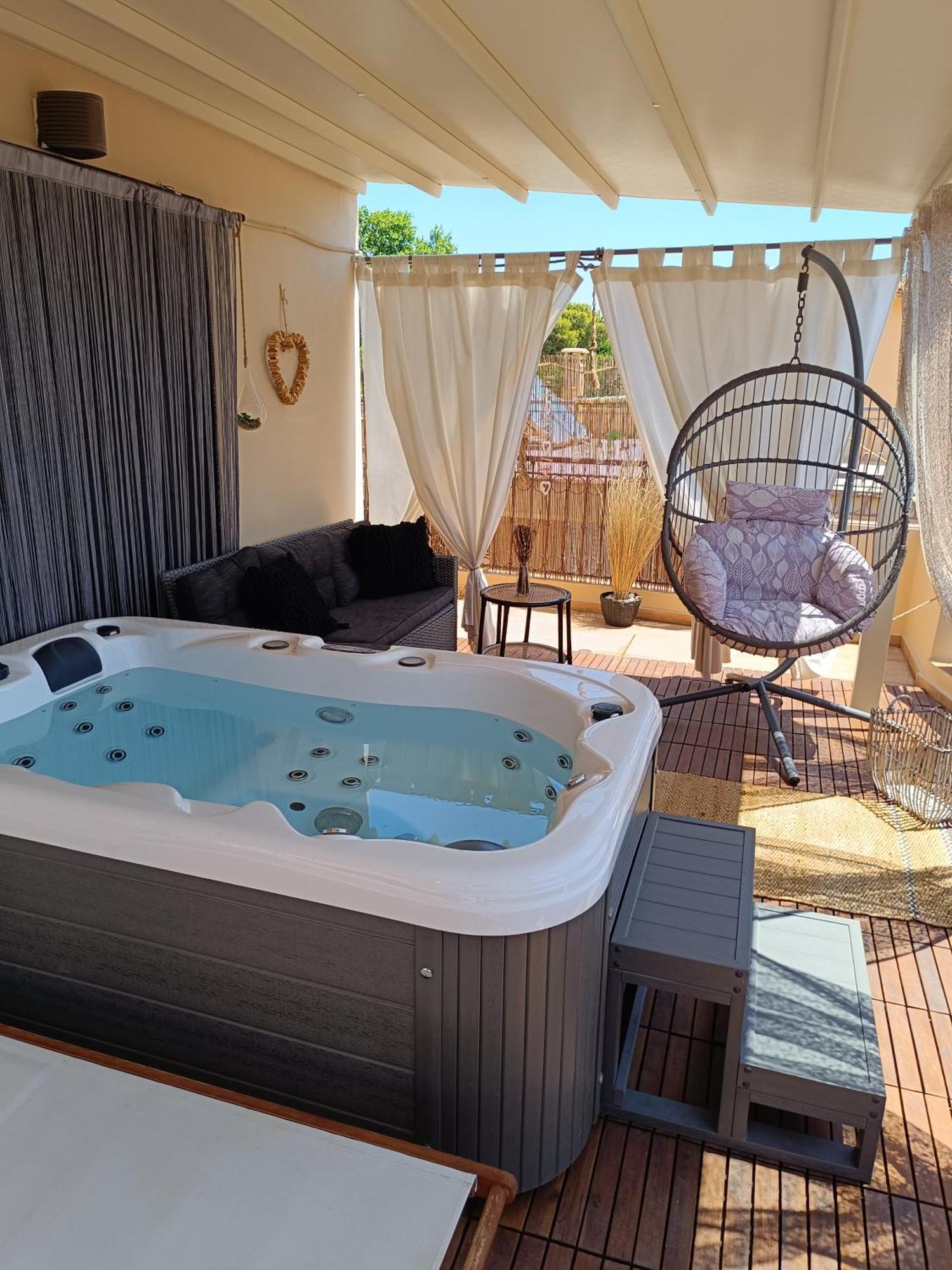 Nefelifamilyhouse With Jacuzzi *