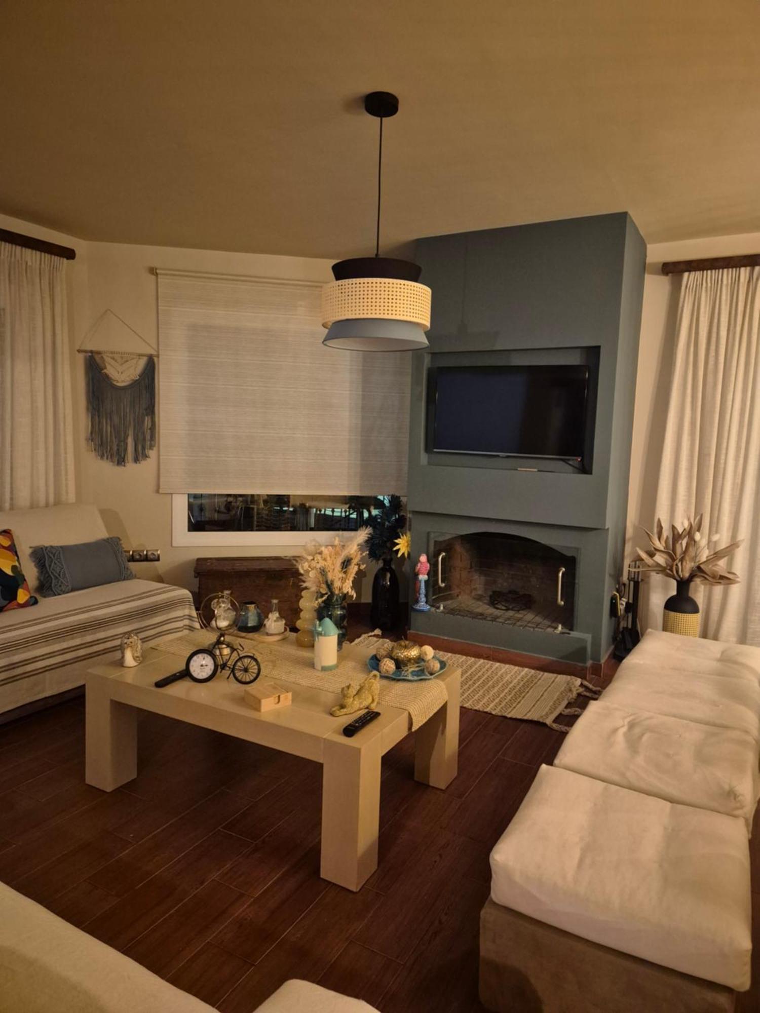 Nefelifamilyhouse With Jacuzzi * Lagonisi