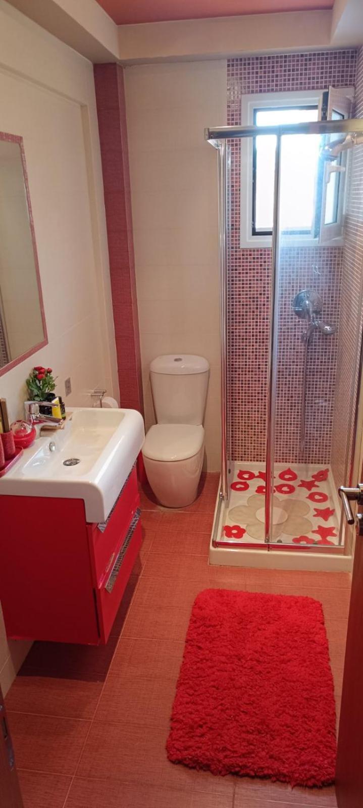 Villa Nefelifamilyhouse With Jacuzzi